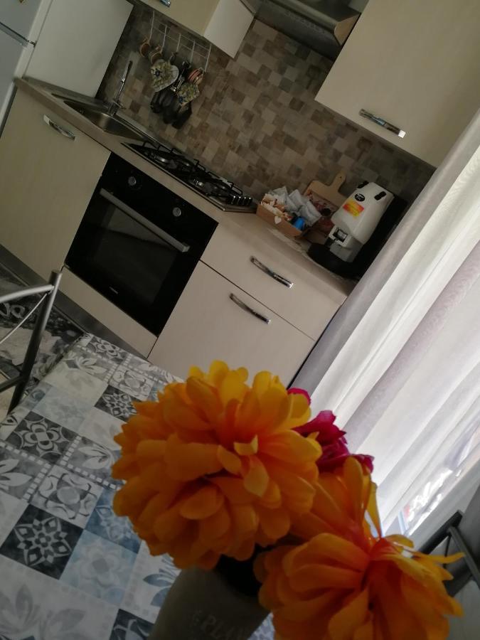 شقة Sicilia Bedda House تْشيفالو المظهر الخارجي الصورة