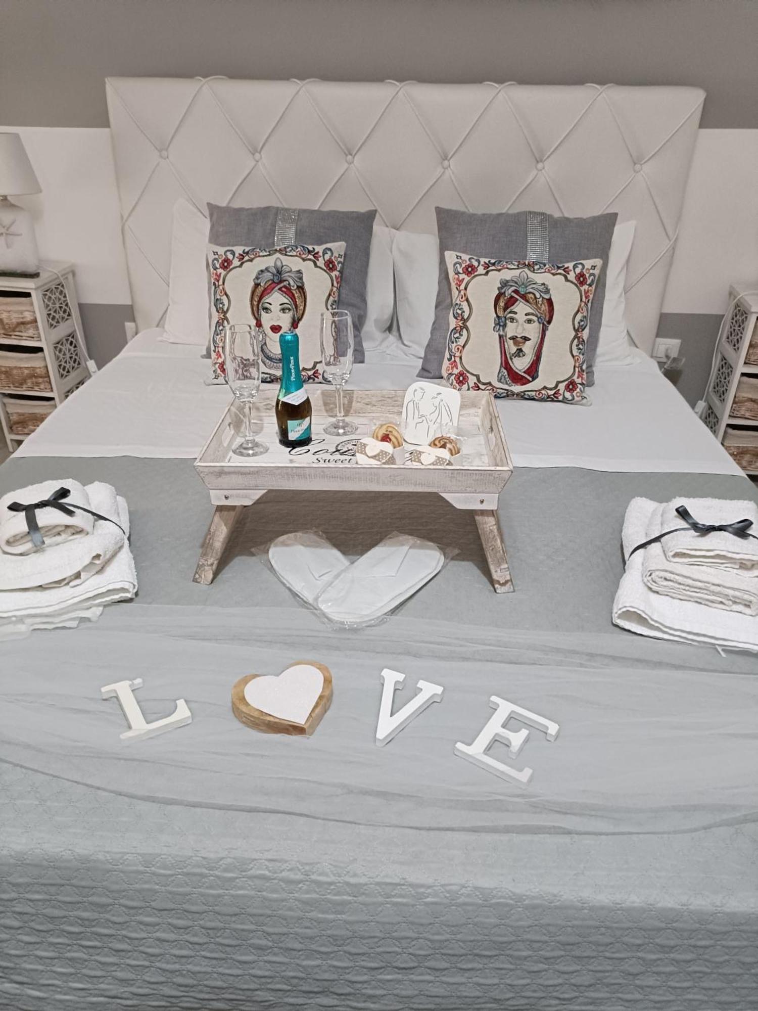 شقة Sicilia Bedda House تْشيفالو المظهر الخارجي الصورة